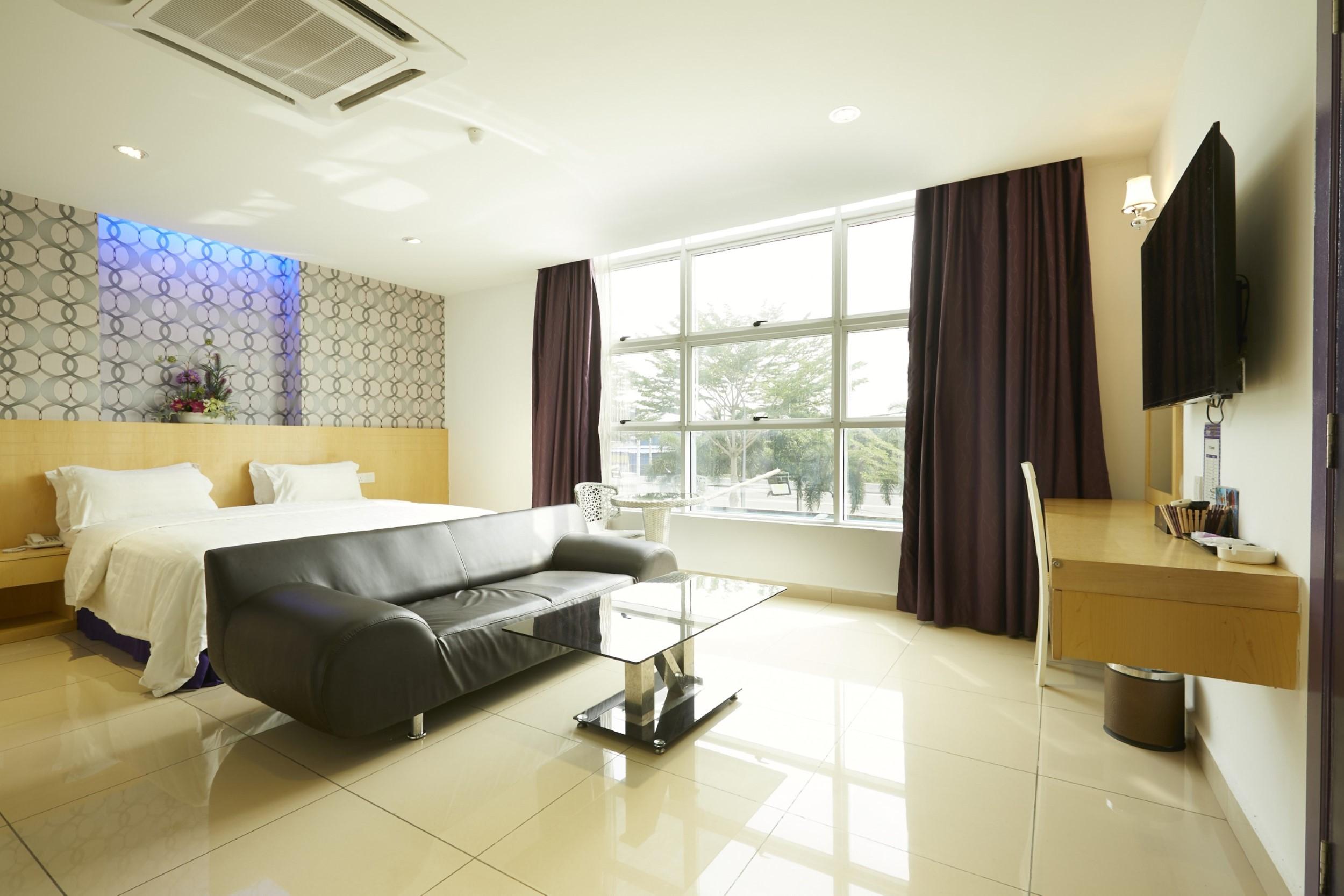 East Sun Hotel סקינצ'אן מראה חיצוני תמונה
